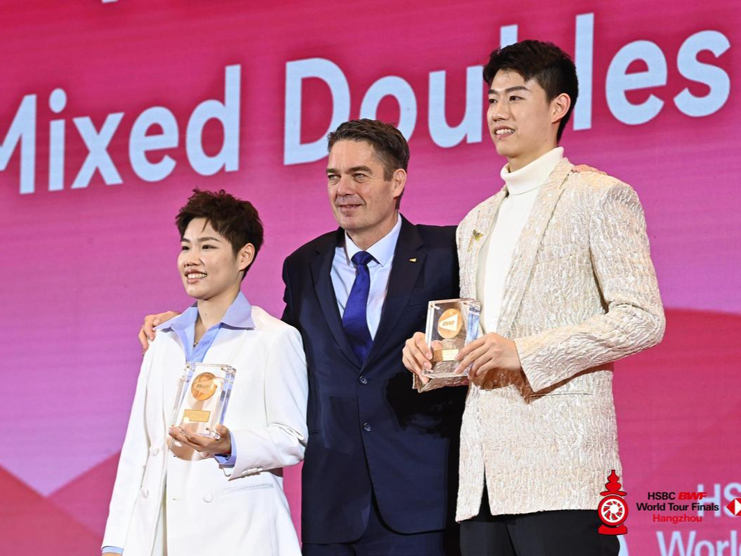 关于上海男篮全线升级，冲击年度最佳表现的信息
