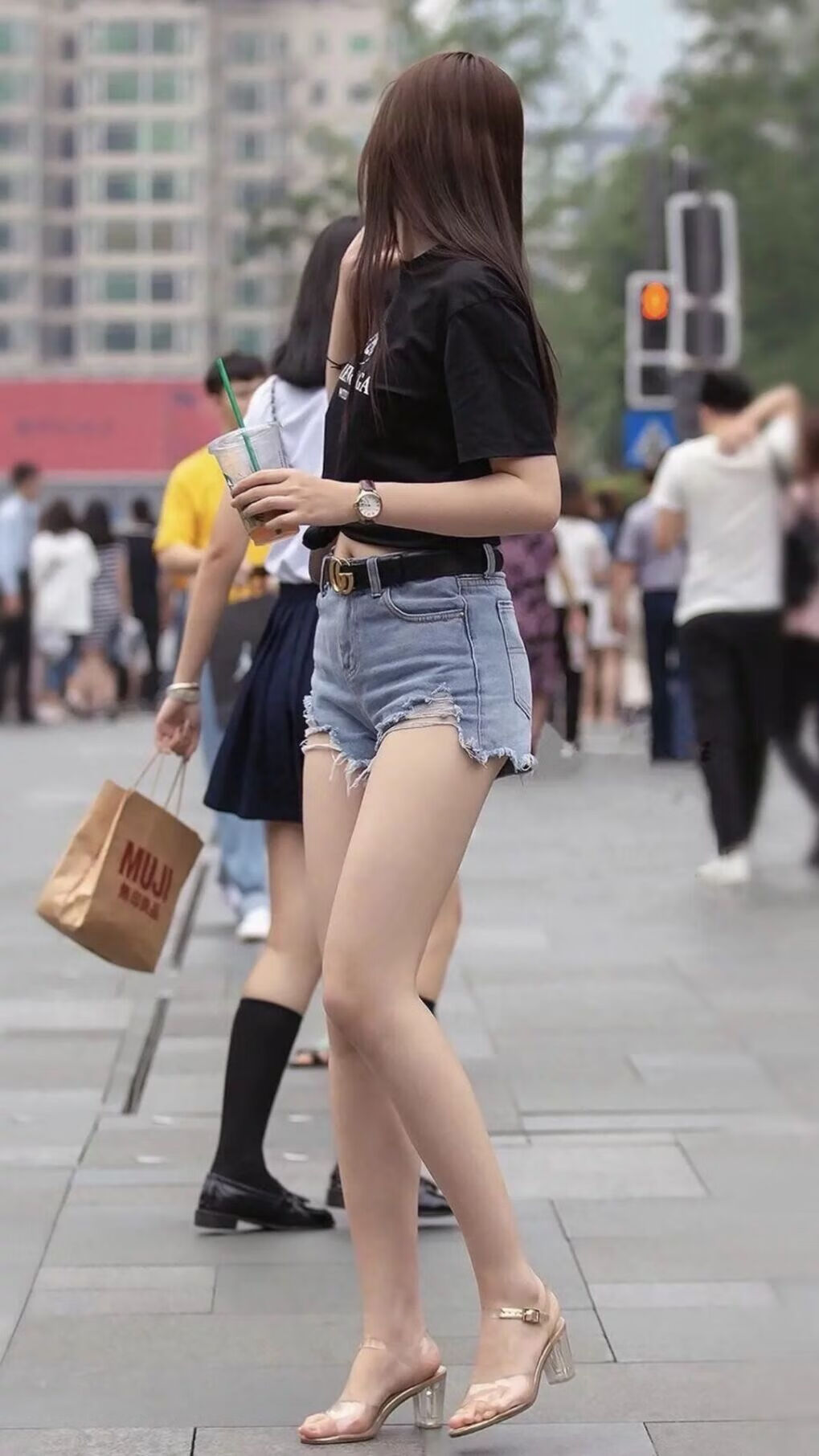 开云体育APP下载-法甲光辉夜:细节成就胜利故事,光辉之甲效果